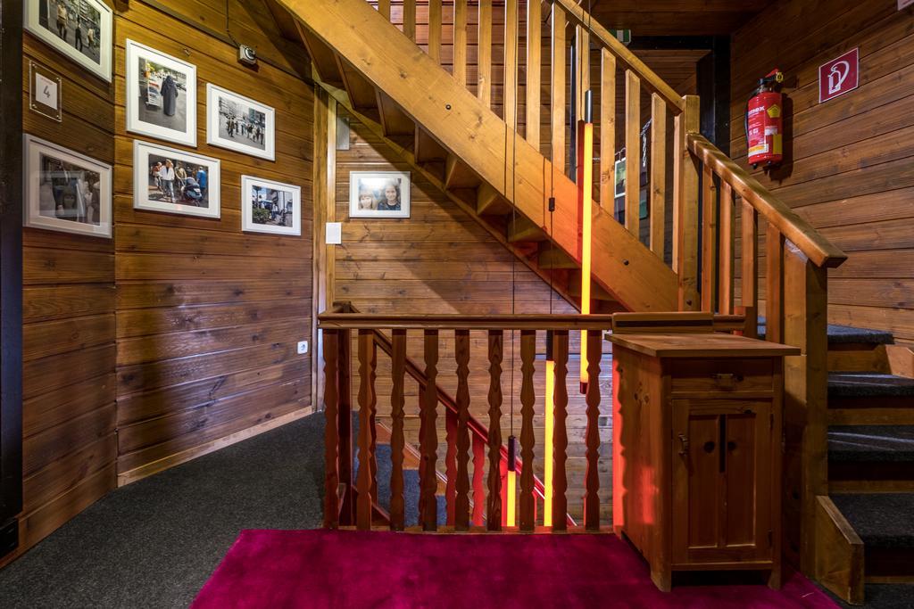 Art-Lodge Kunstpension Африц Экстерьер фото